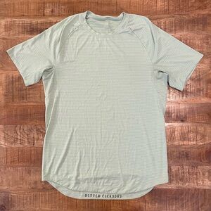 Lululemon Drysense Short Sleeve Shirt